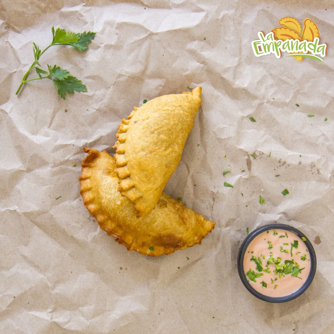 2 Empanada de Jamón y Queso + Empanada de Champiño