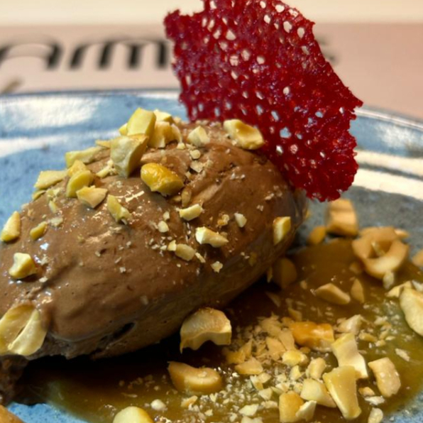 Mousse de chocolate meio amargo