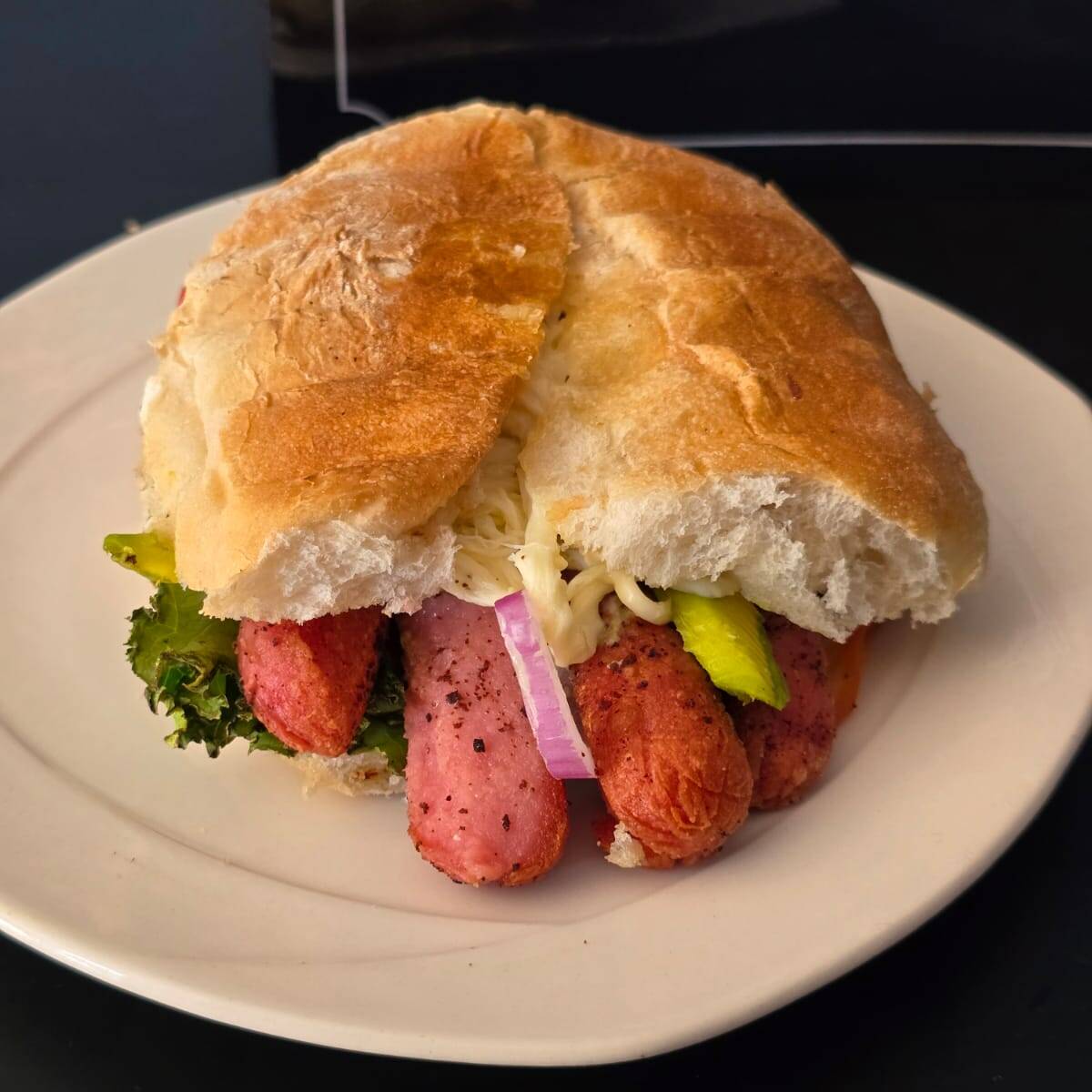 COMBO LICUADO MAS TORTA DE SALCHICHA