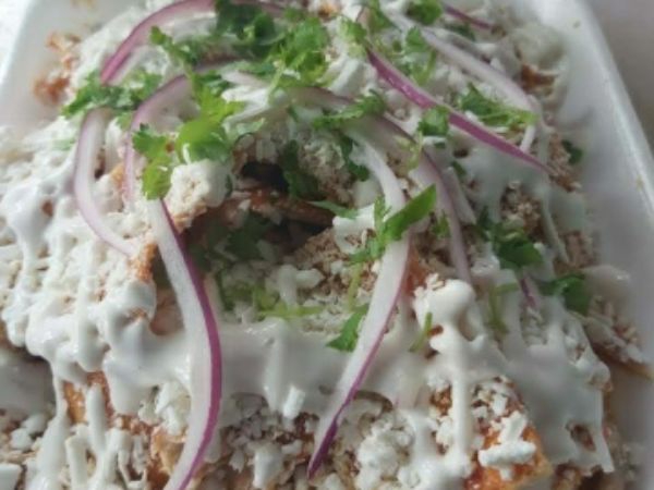 Chilaquiles con Pollo