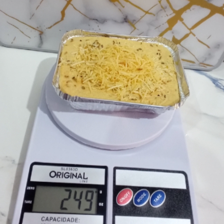 com creme de frago, super cremosa, aproximadamente 240g a 250g.