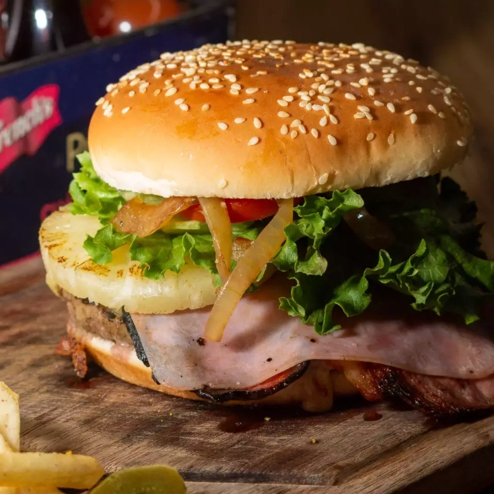 Hamburguesa Hawaiana