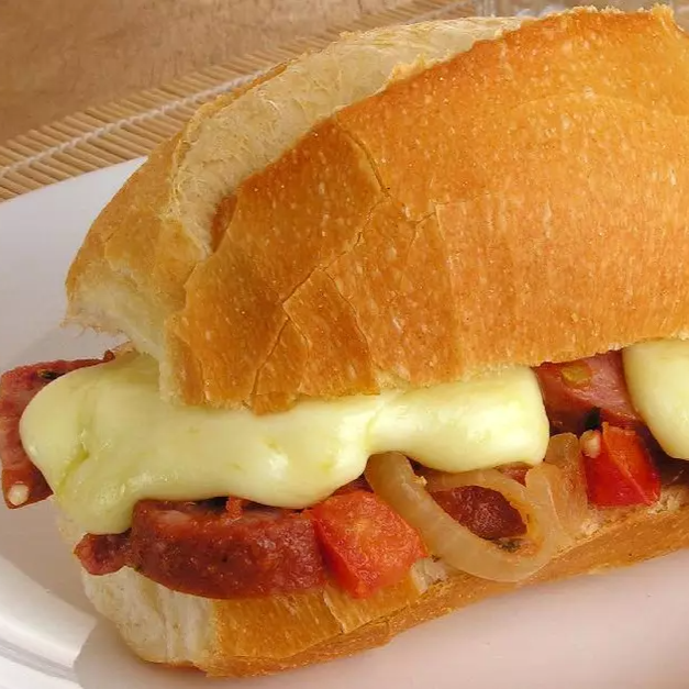 Calabresa e queijo prato