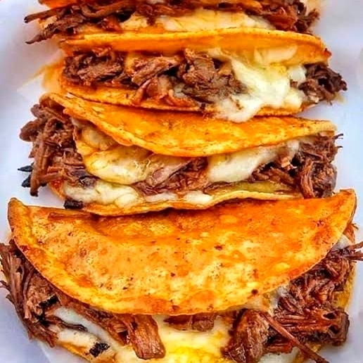 Combo 3 Quesabirria Maíz Tortilla Grande + Consome