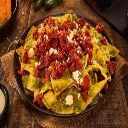 Chilaquiles con Chorizo