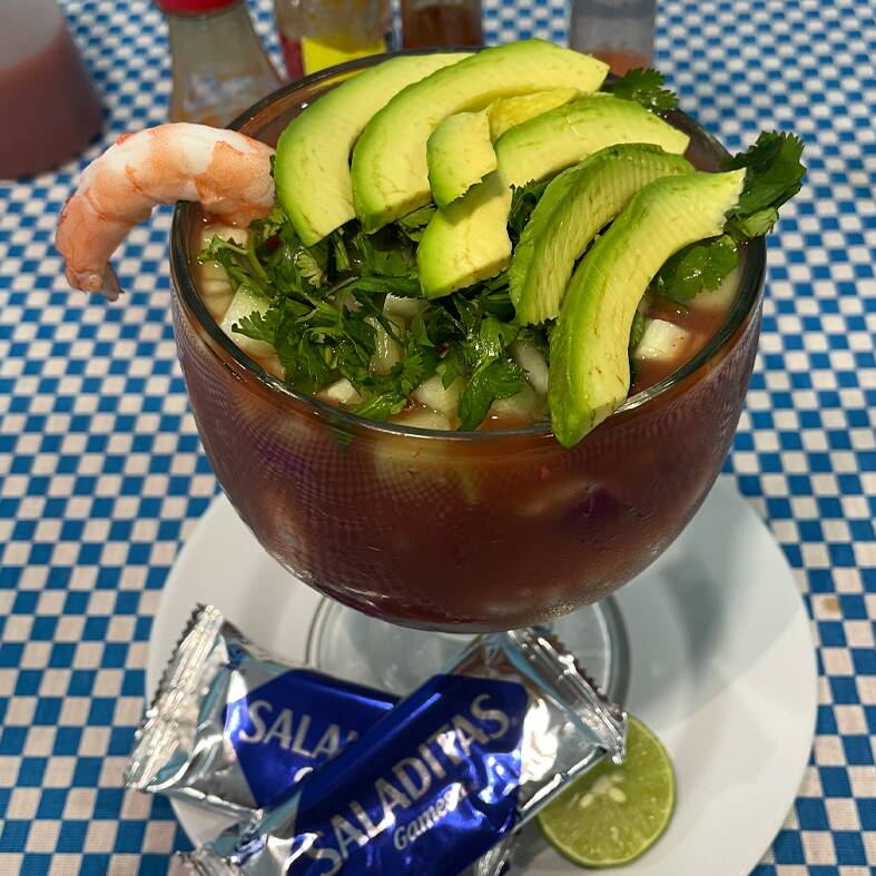 Cóctel de Camarón y Pulpo