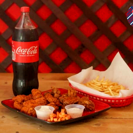 Combo ALITAS 24 Alitas + Papas + Soda 1.5 lts