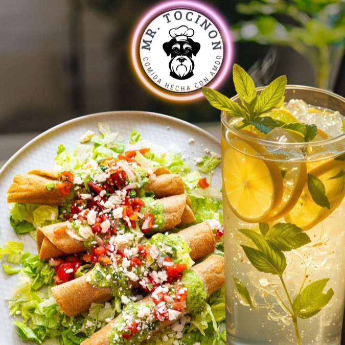 Combo Tacos Dorados + Agua del Día