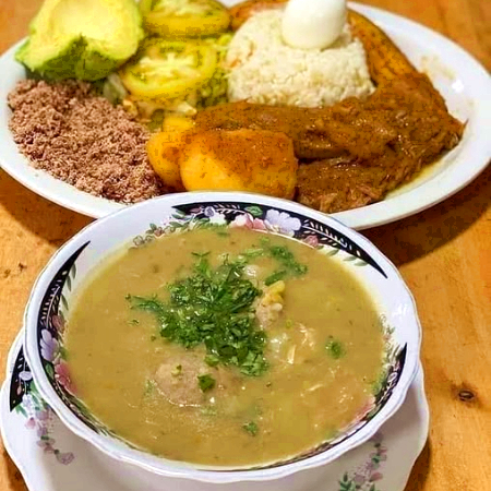 Almuerzo Casero