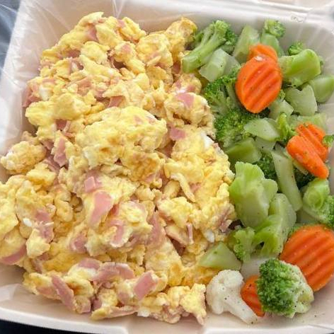 Huevos con Salchicha