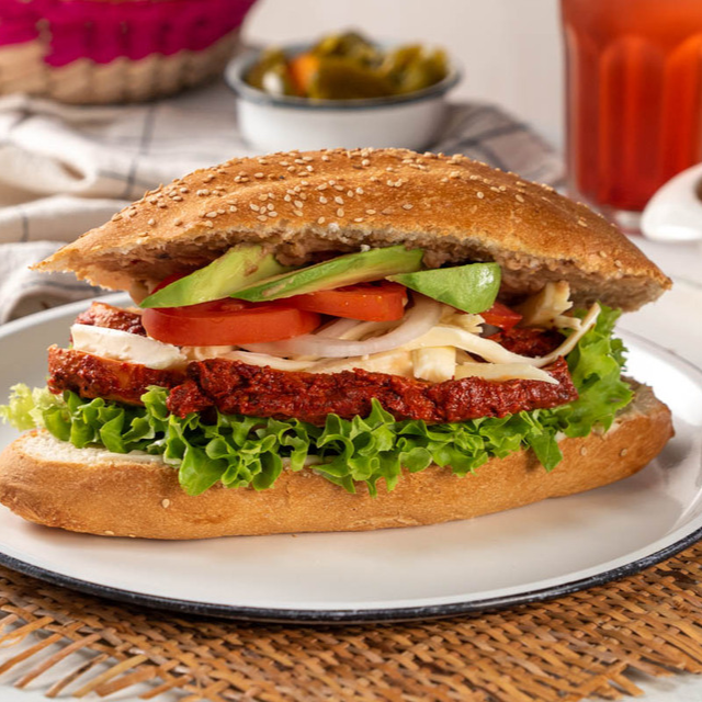 Torta de Pierna Adobada Especial