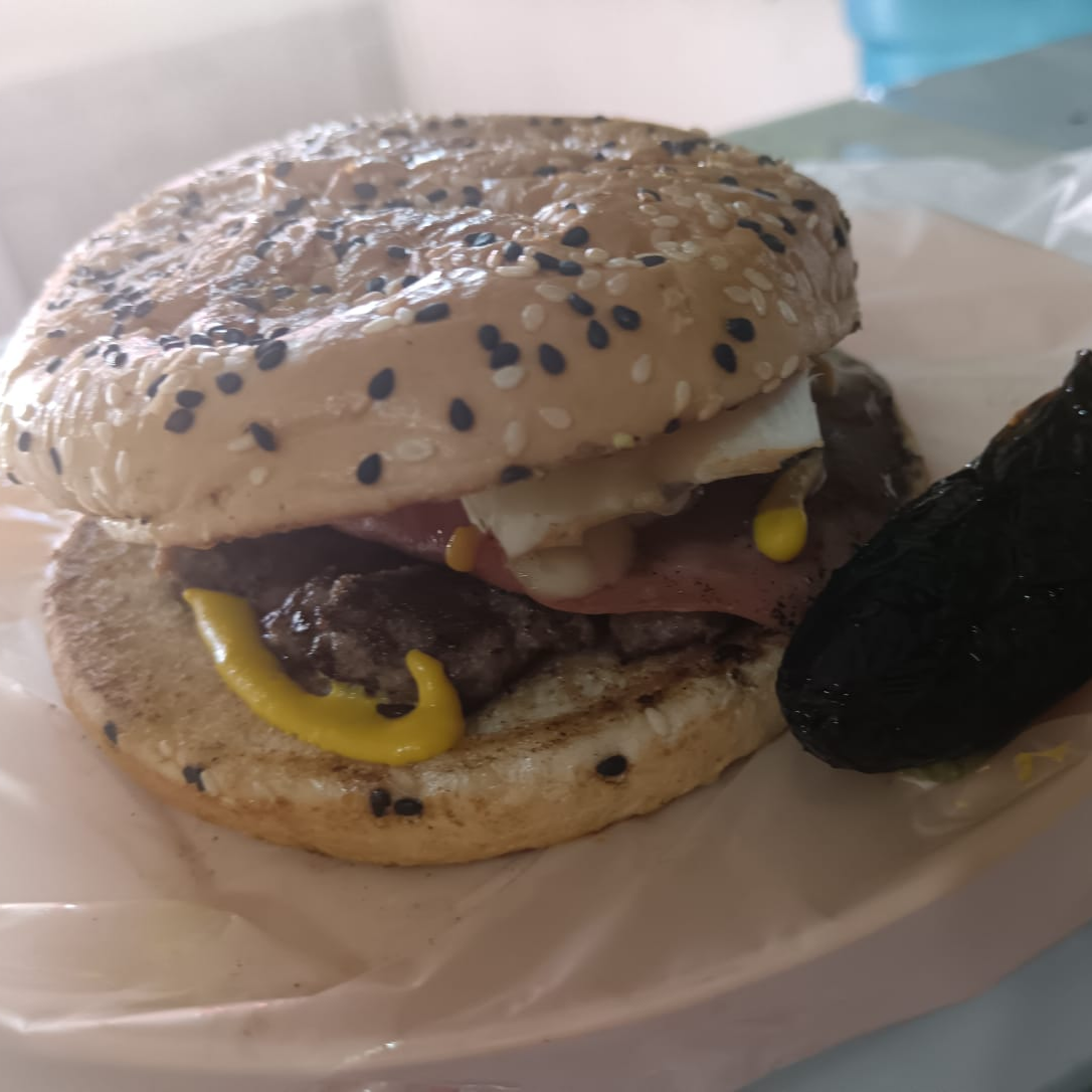 HAMBURGUESA SENCILLA