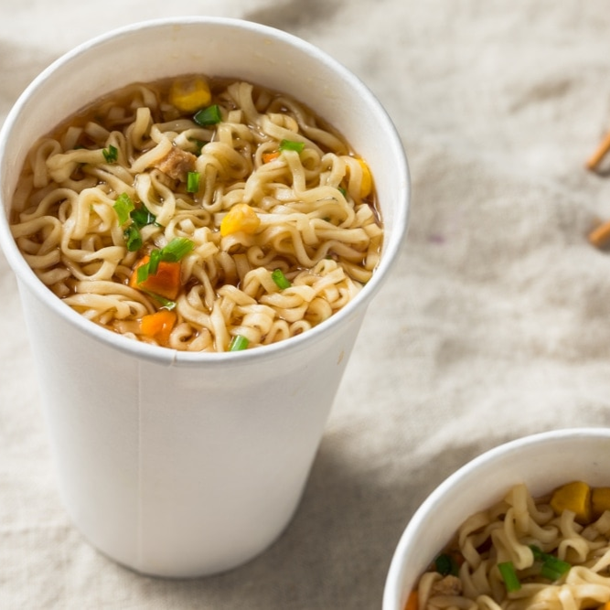 COMBO VERANO (Maruchan + Frappe)