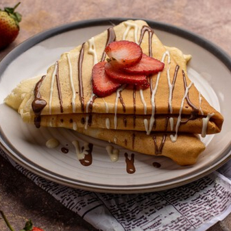 Crepa de Avena con Fruta y Miel.