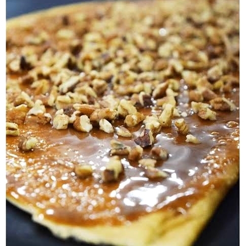 CREPA DE CAJETA Y Nuez