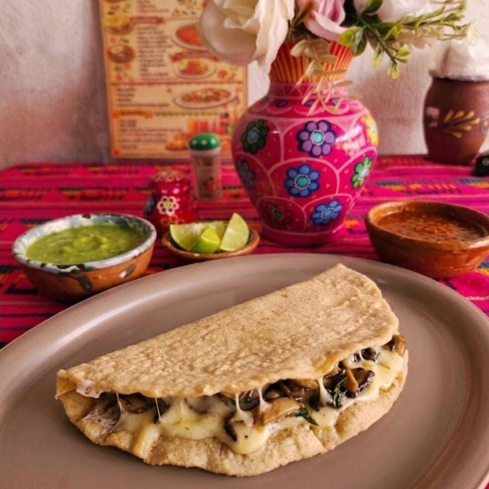 Quesadillas Mega