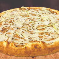 Atum com cebola fatiada