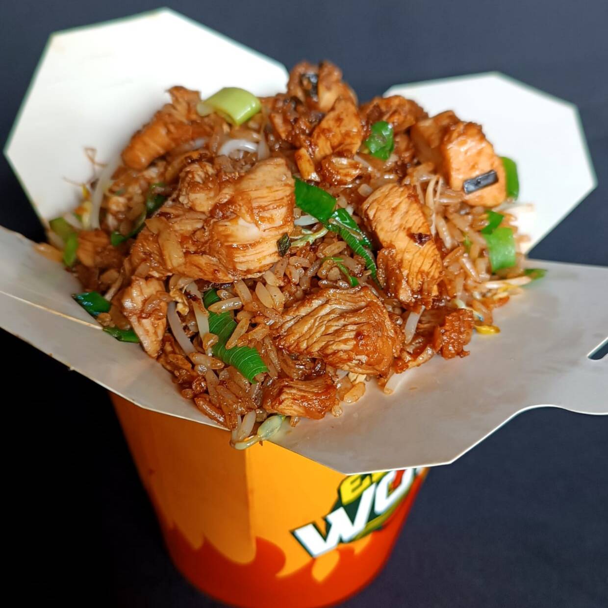 Arroz con Pollo Frito