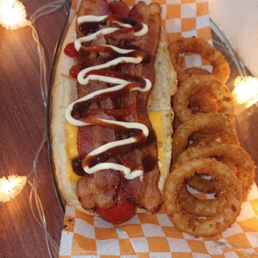Hotdog Deluxe