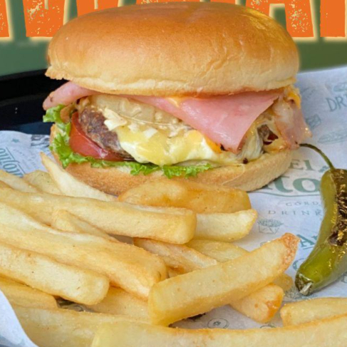 Hamburguesa Hawaiana con papas
