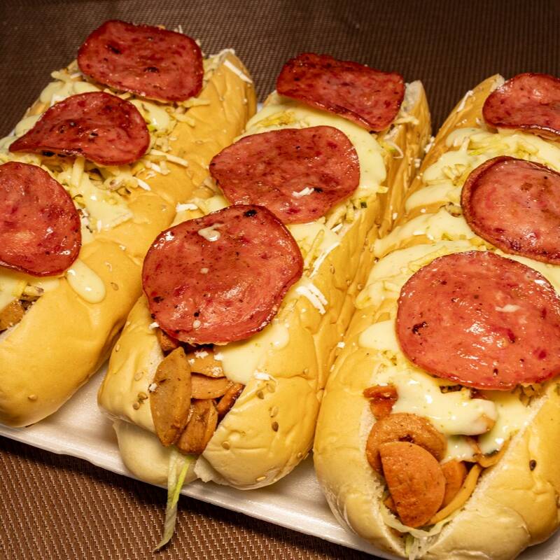 3' Perros Pres