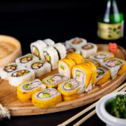 Super Combo Dragon (24 Makis) + Galletas Tempura