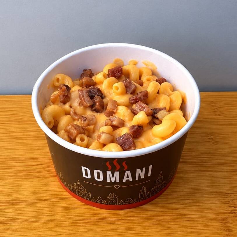 Macarrão de sua escolha ao molho cheddar com bacon
Porção pequena de aprox 400g