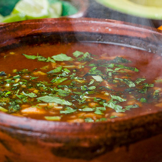 1/2 Litro de Consomé con Carne