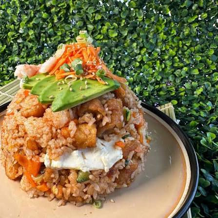 Yakimeshi Camarón Empanizado