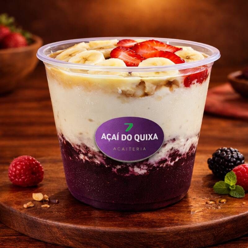 E que tal uma mistura gelada?? Pote de 750ml delicioso com acompanhamentos , frutas e coberturas à seu gosto. 3 camadas