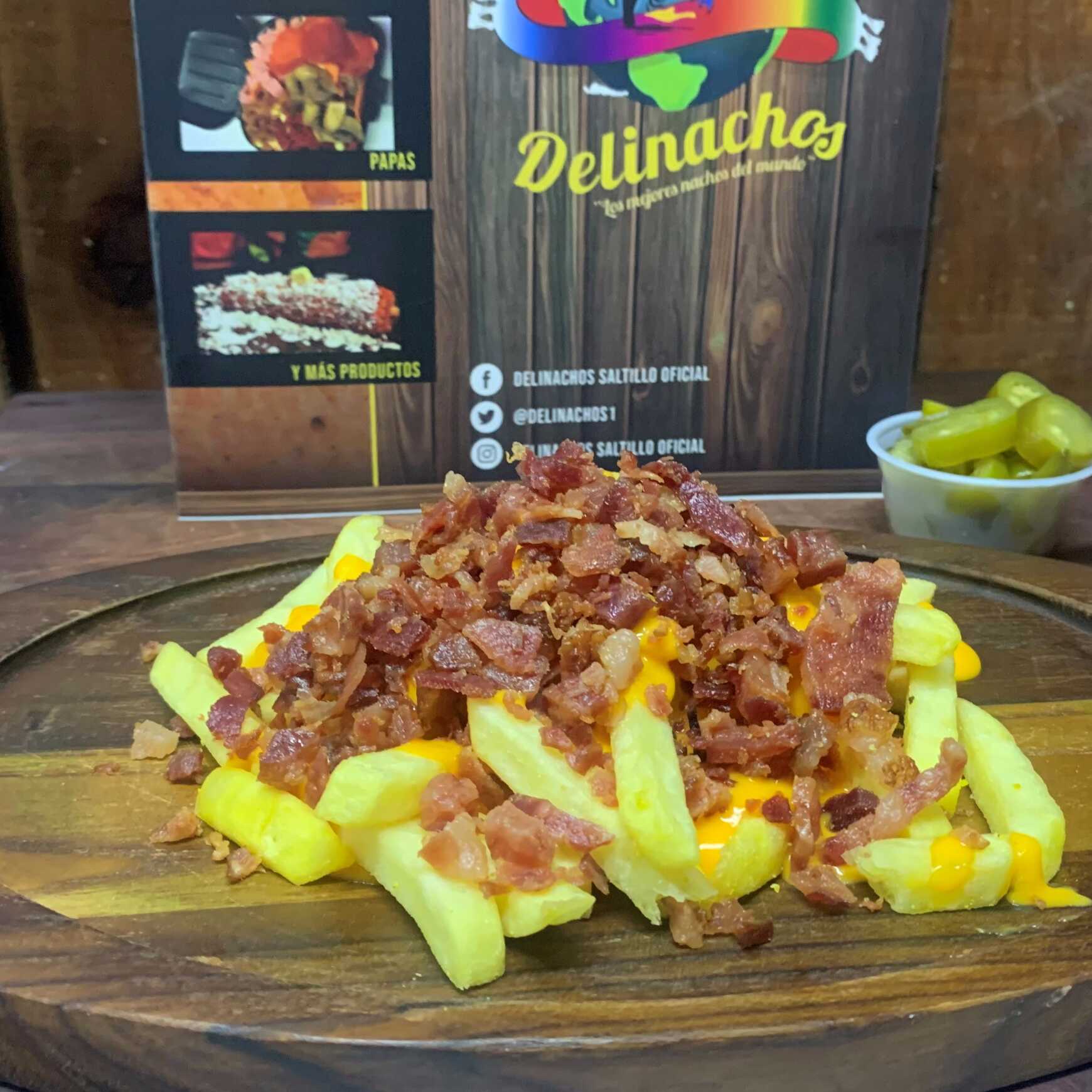 Papa Nachos con Pepperoni