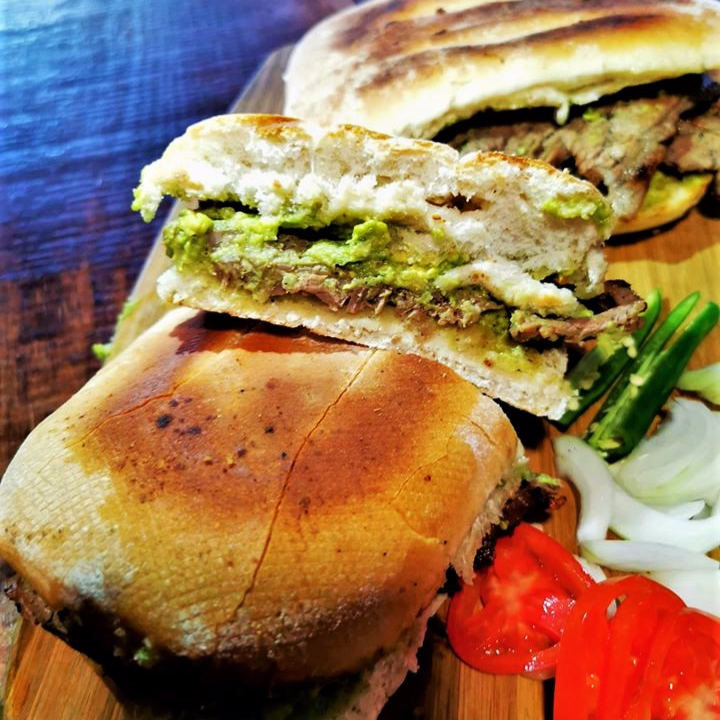 Lagunero Asada + Agua