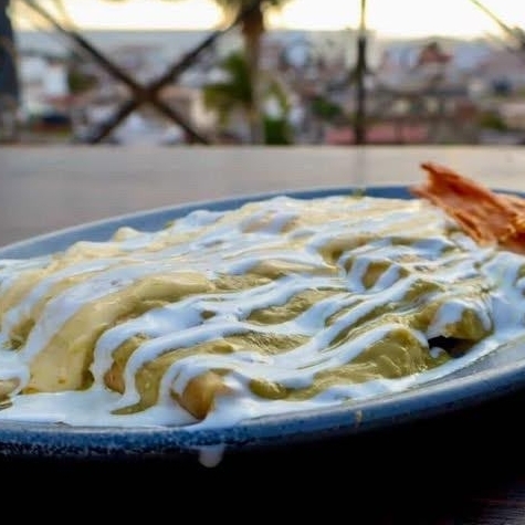 Enchiladas suizas de pollo