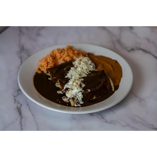 ENMOLADAS POLLO/QUESO