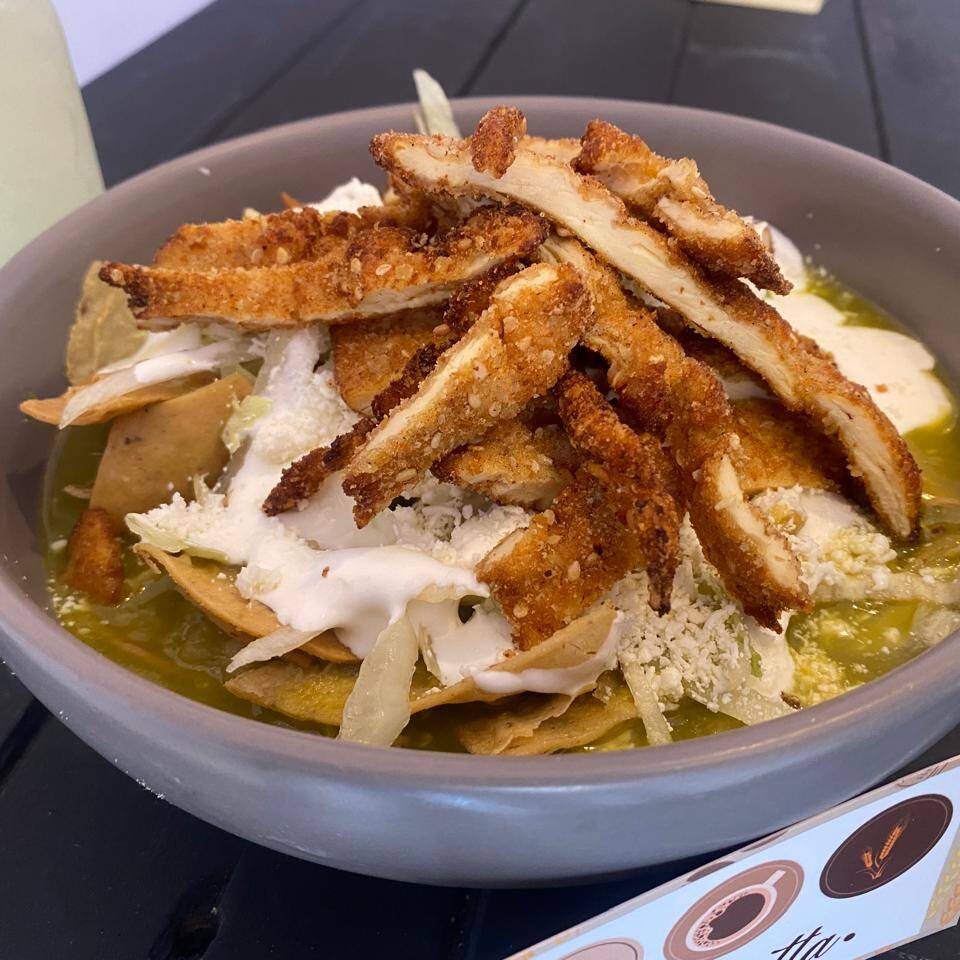 Chilaquiles con Milanesa