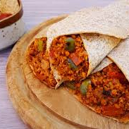 BURRITO 100% VEGANO! TORTILHA DE TRIGO RECHEADA COM CHILLI BEANS (FEIJÃO VERMELHO, PIMENTÕES E TEMPEROS DA CASA), CHILLI DE SOJA BEM TEMPERADO, GUACAMOLE FRESQUINHO E SOUR CREAM DE TOFU CREMOSO