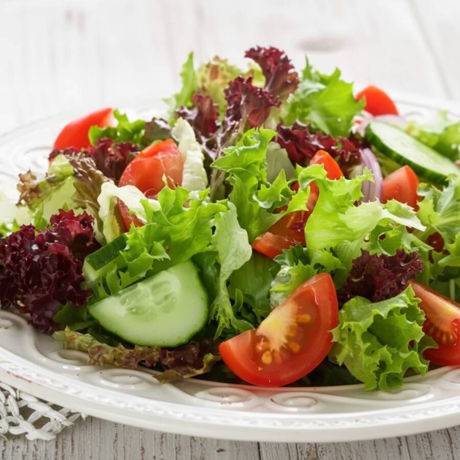 Mini salada do dia - acompanha molho sachê separado