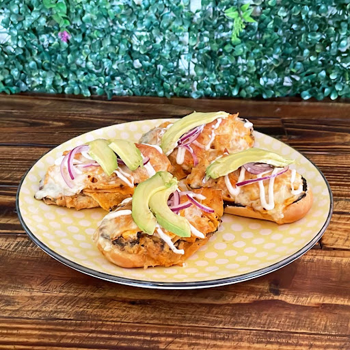 Tecolotes (molletes)