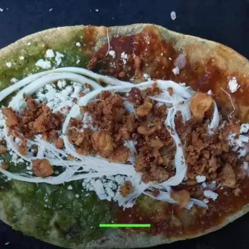 Gordita Bandera Quesillo Y Chicharron