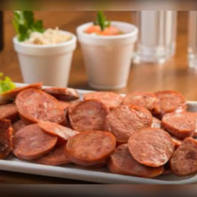 PORÇÃO CALABRESA ACEBOLADA