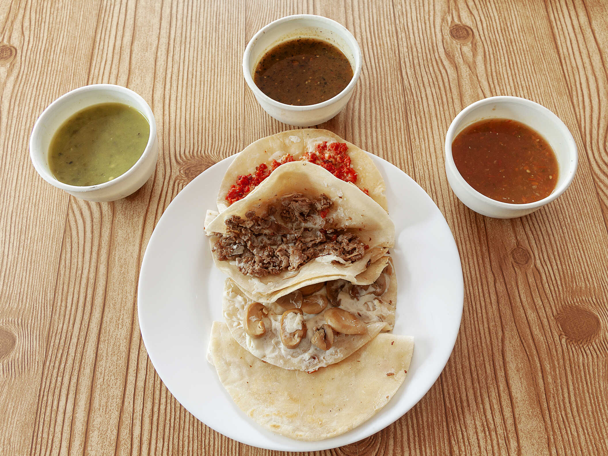 Combo 5 tacos + Agua de sabor (1 L)