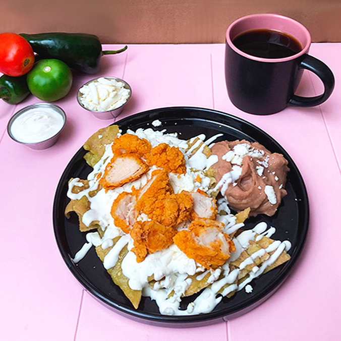 Chilaquiles con Boneless