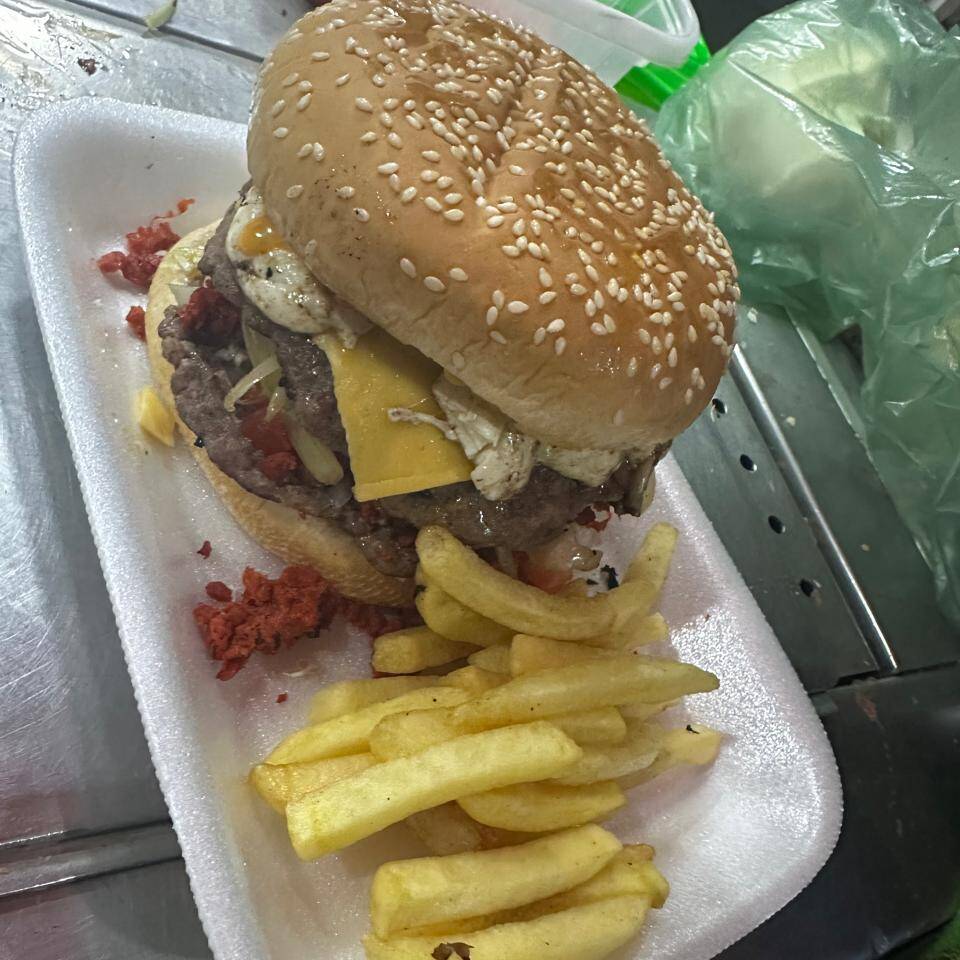 Hamburguesa de la casa