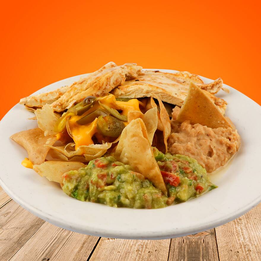 Nachos Factory con Pollo