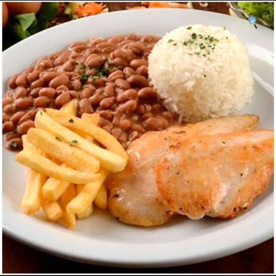 Acompanha : arroz branco , feijão carioca e fritas