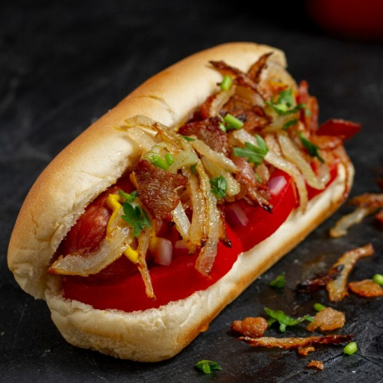 HOT DOG CON TOCINO