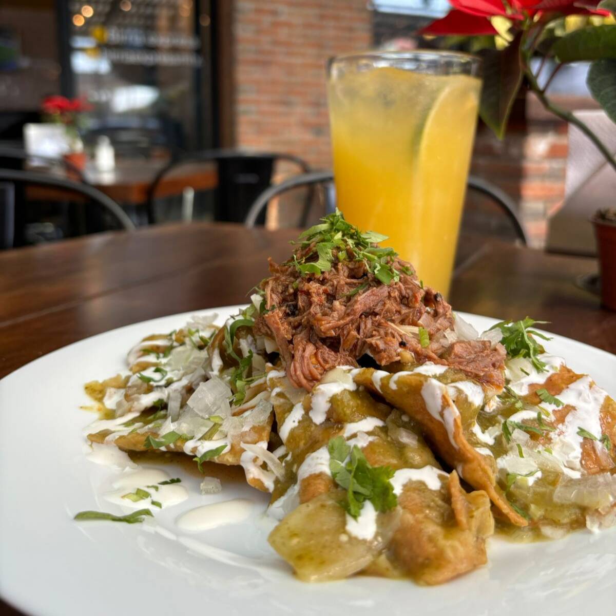 Chilaquiles con Birria