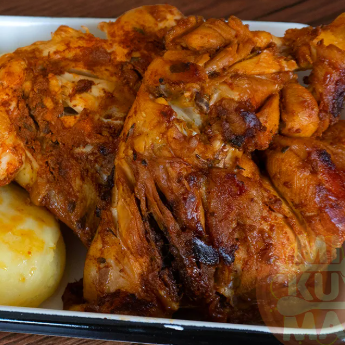 Pollada con Chaufa y Papa Frita
