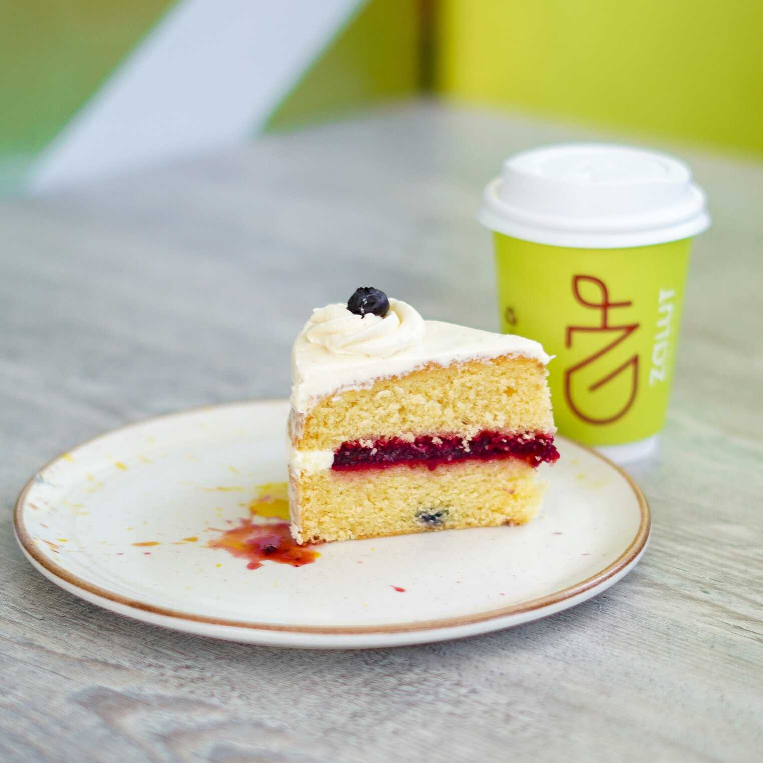 Torta Yogurt & Arandanos