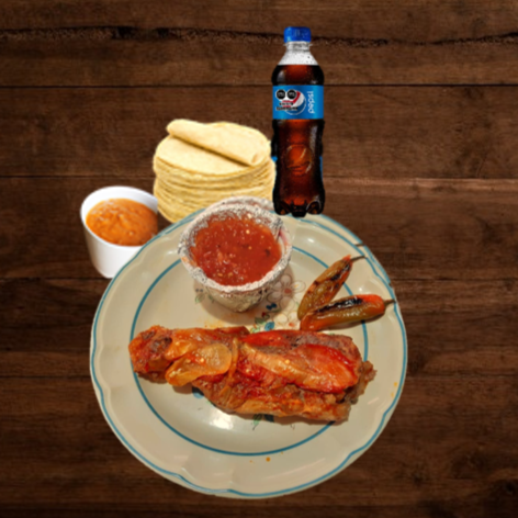 Chamorro, Frijoles con Chorizo y Guarnición
